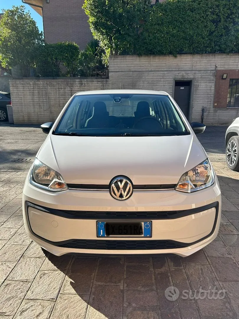 Volkswagen Up