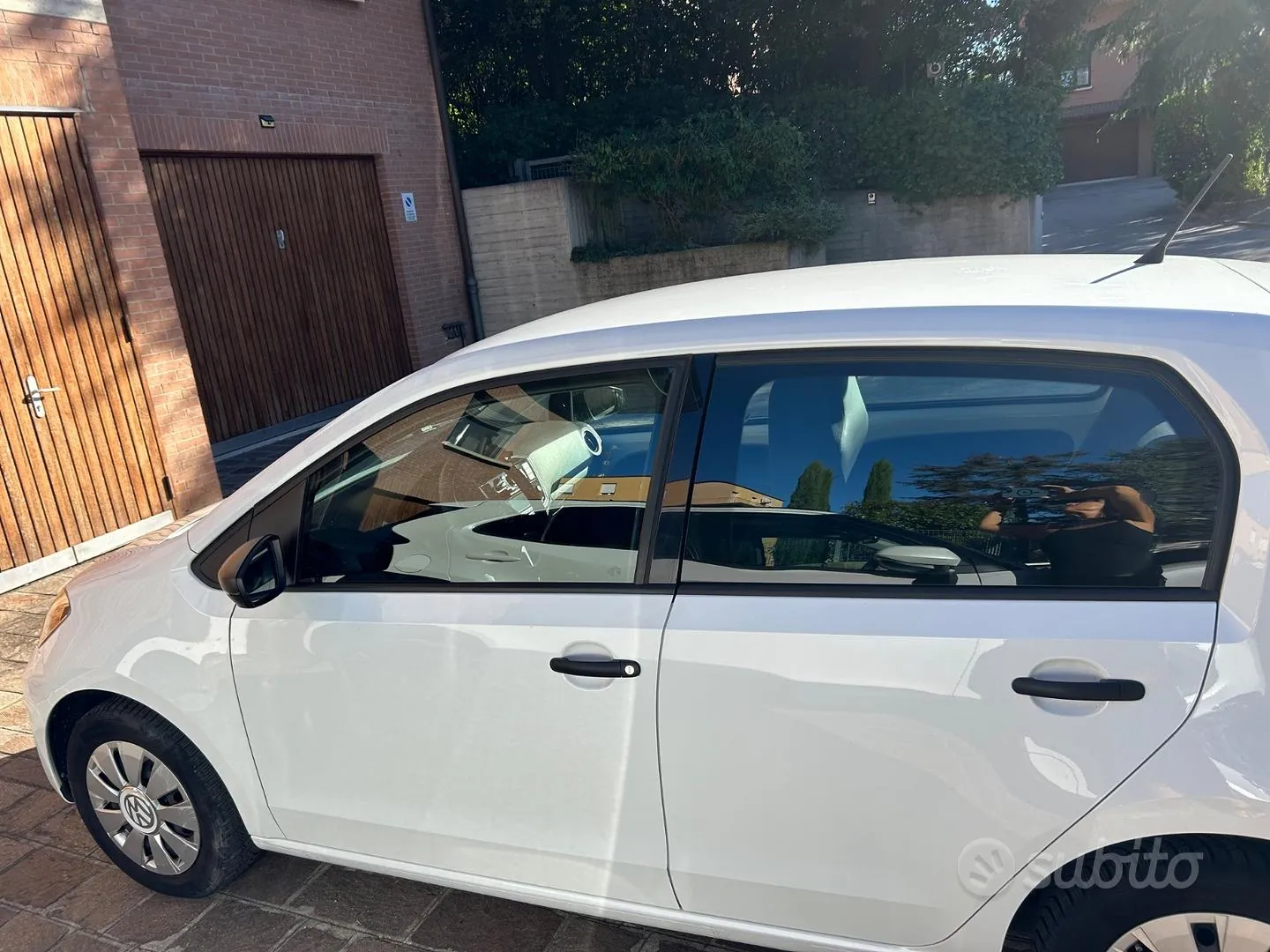 Volkswagen Up 2019 photo 3