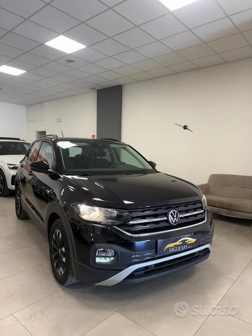 Volkswagen T-Cross 2023 photo 2