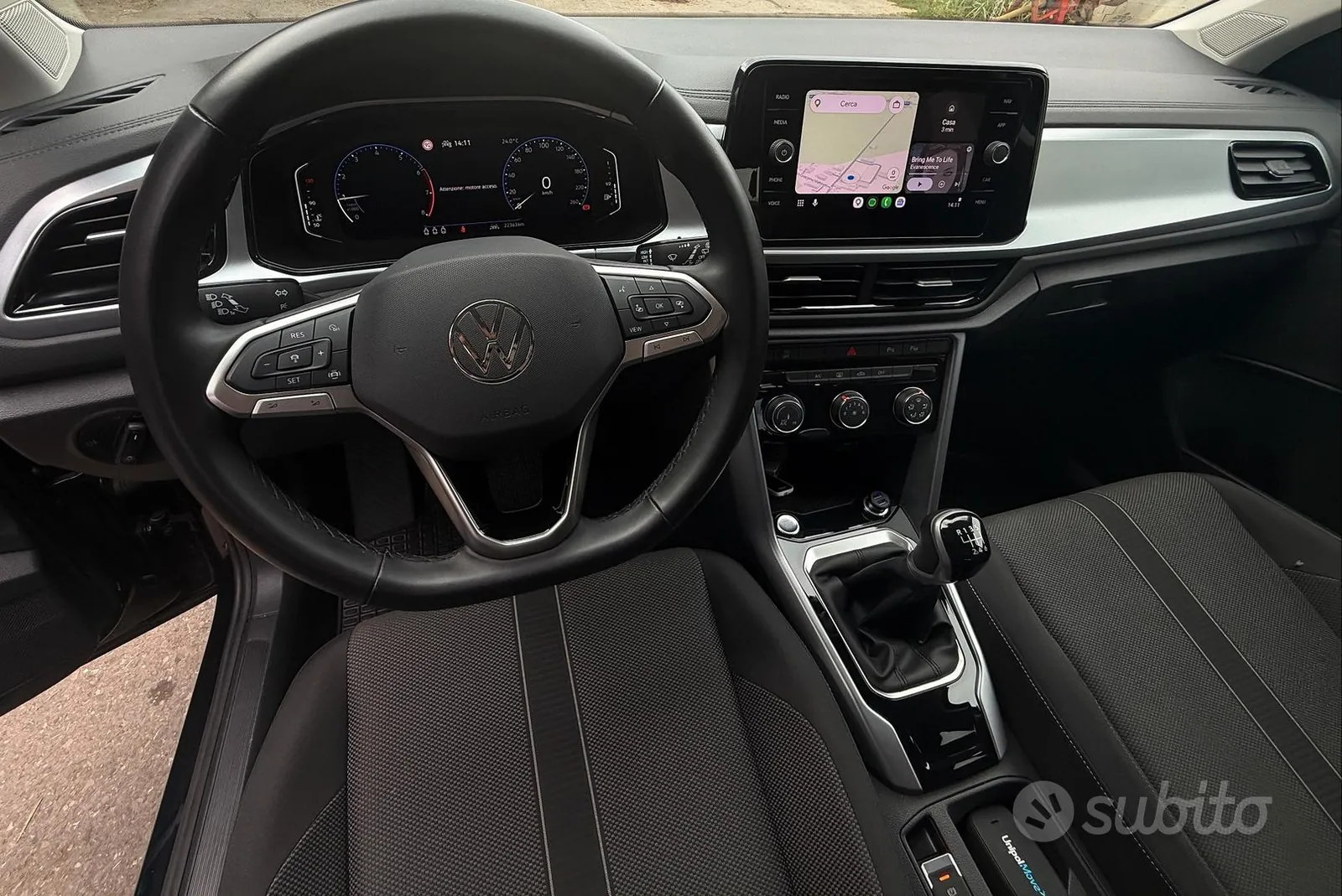 Volkswagen T-Roc 2024 photo 4