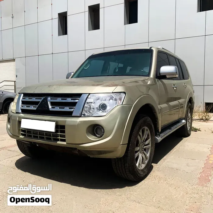 Mitsubishi Pajero Gls 2014 photo 3