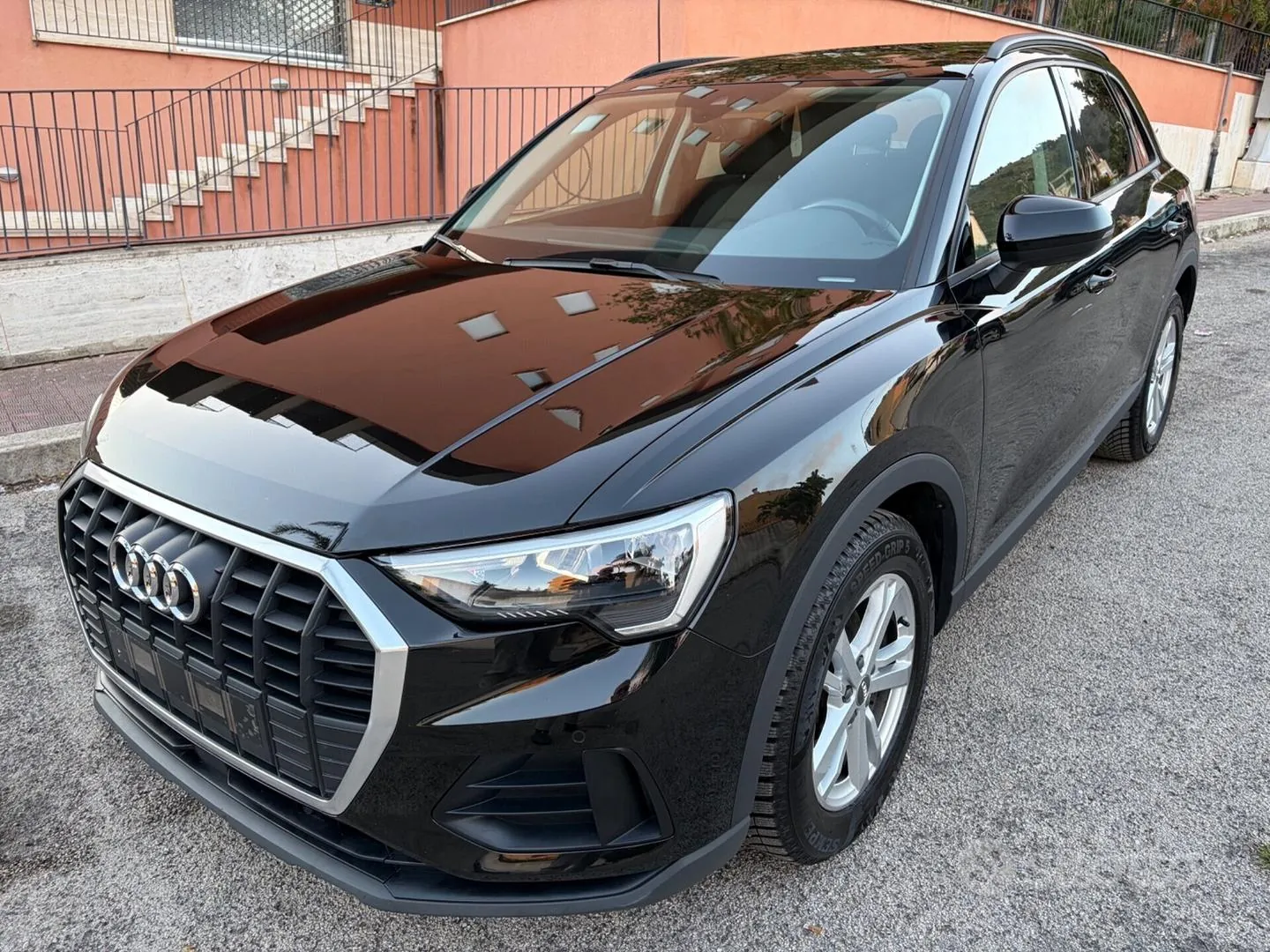 Audi Q3 2019 photo 4