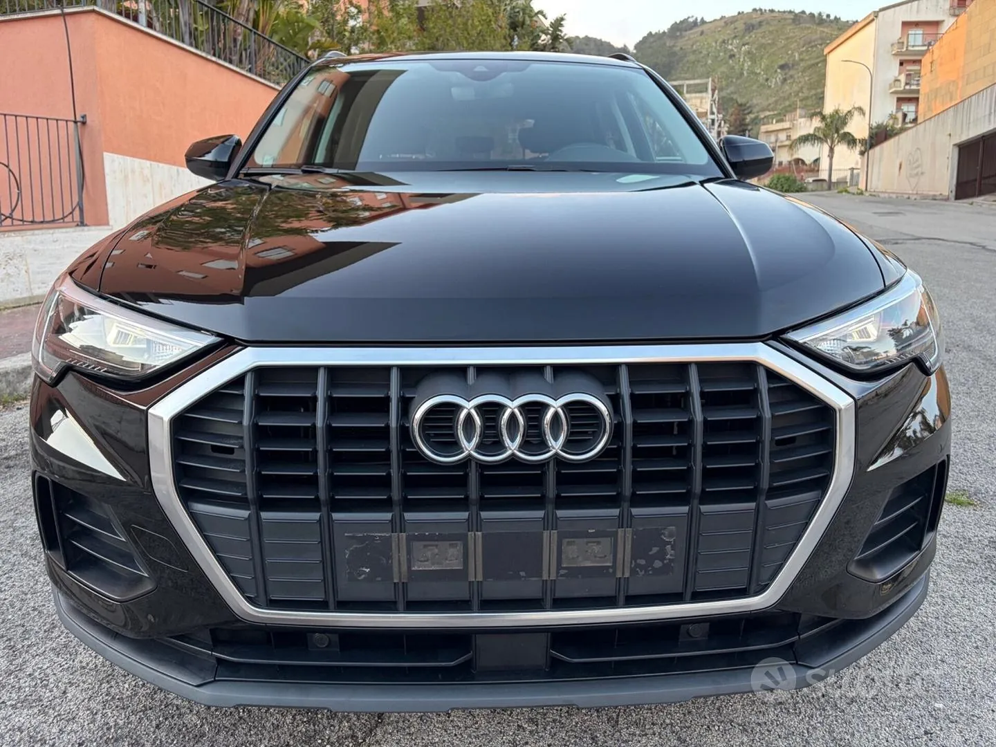 Audi Q3 2019 photo 2