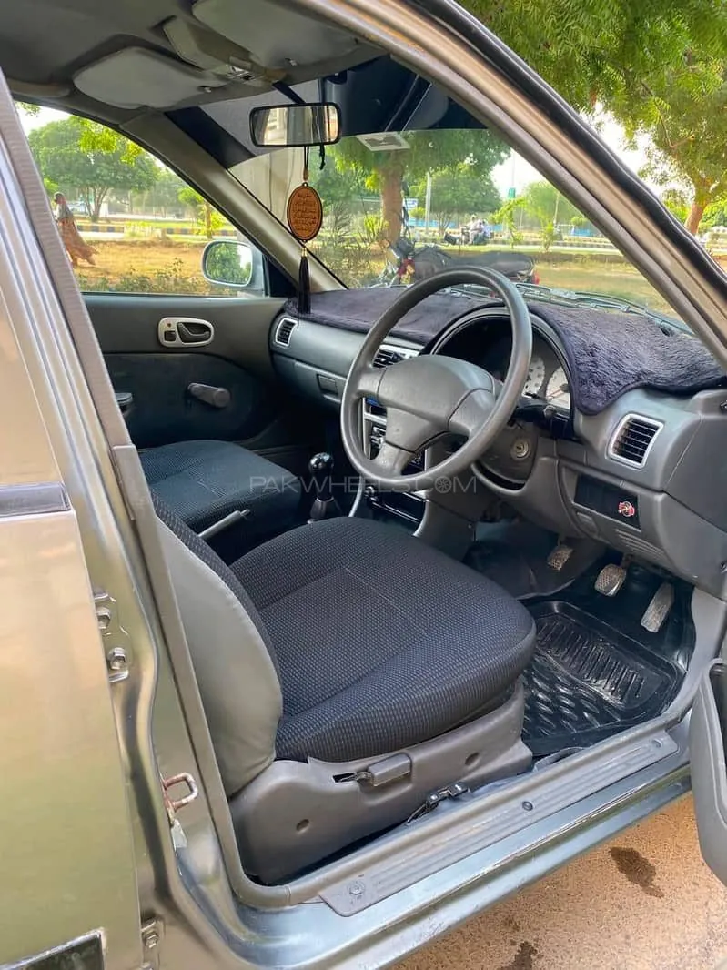 Suzuki Cultus