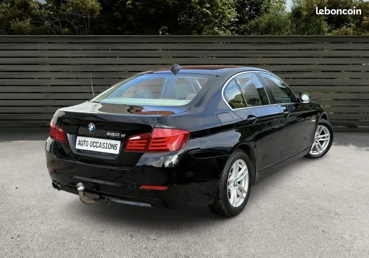 BMW 5 Series 2010 photo 4