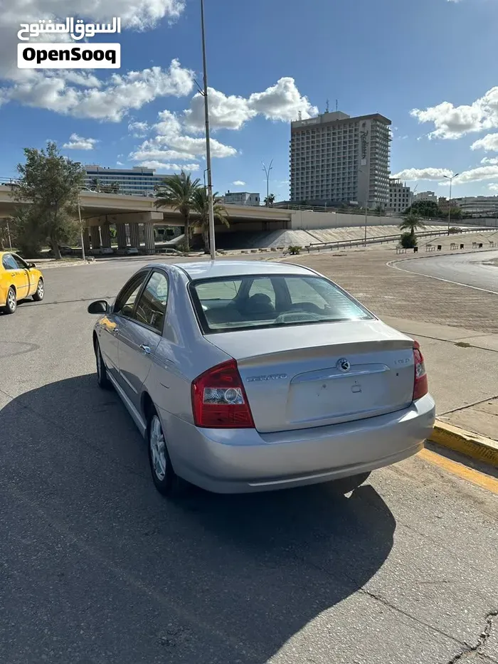 Kia Spectra 2007 photo 2