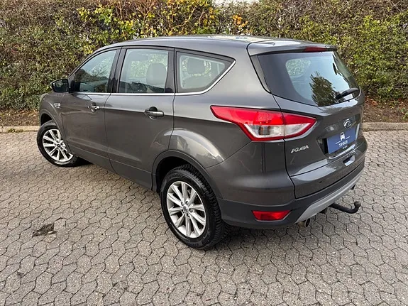Ford Kuga 2016 photo 3