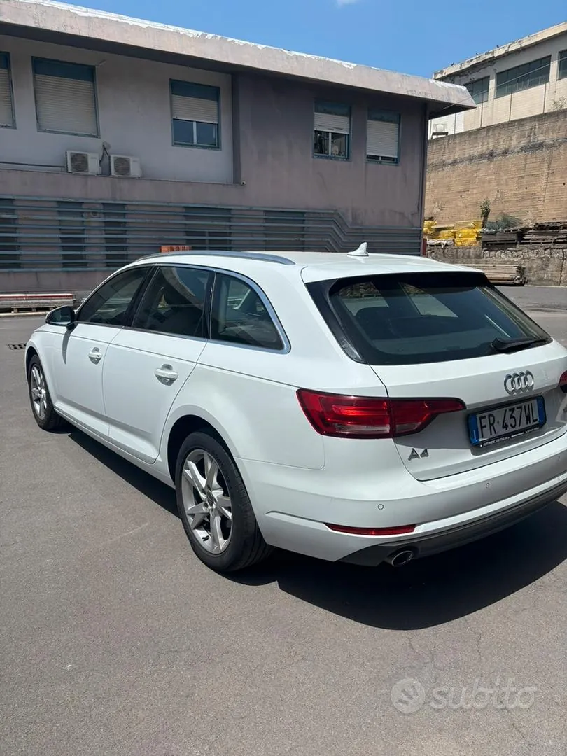 Audi A4 2018 photo 5
