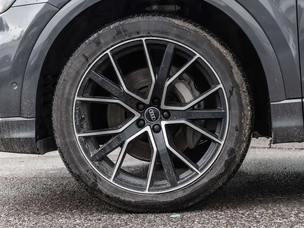 Audi Q8 2023 photo 4