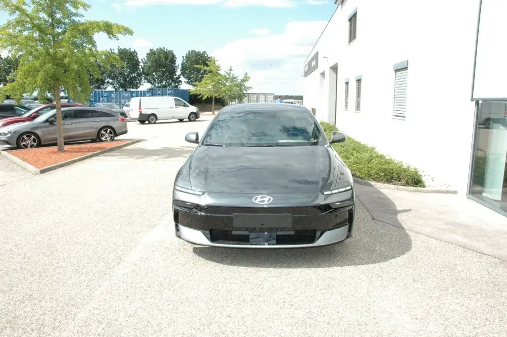Hyundai Ioniq 6 2026 photo 2