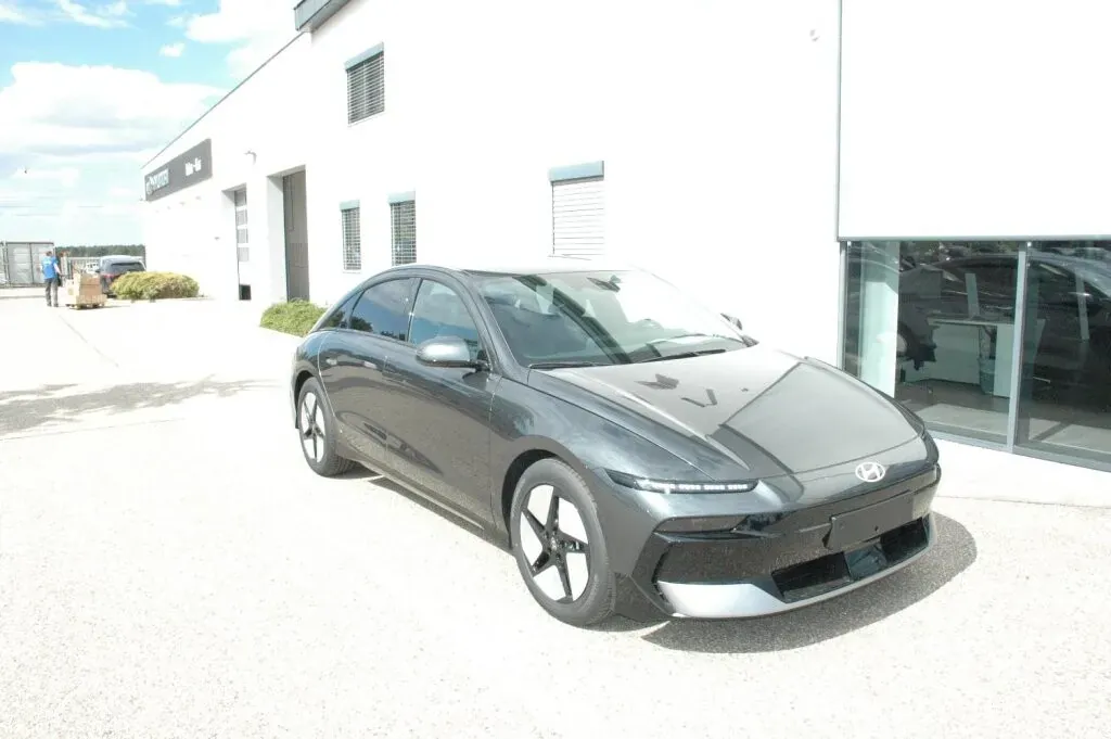 Hyundai Ioniq 6 2026 photo 3