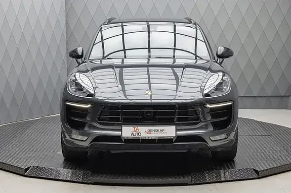 Porsche Macan S 2017 photo 3