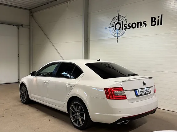 Skoda Octavia Rs 2015 photo 4