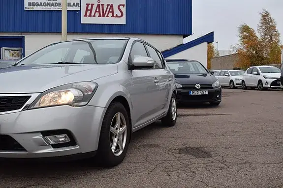 Kia Ceed 2010 photo 5