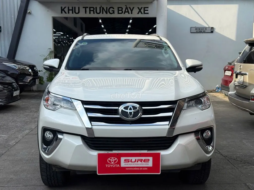 Toyota Fortuner 2017 photo 2