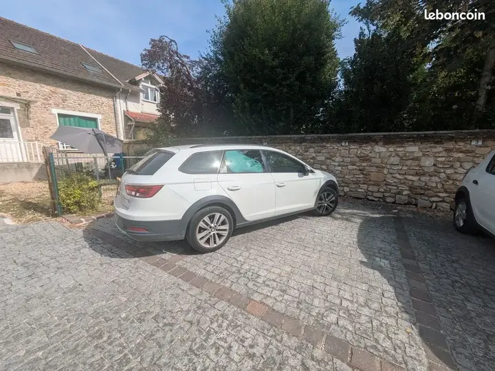 Seat Leon 2016 photo 2