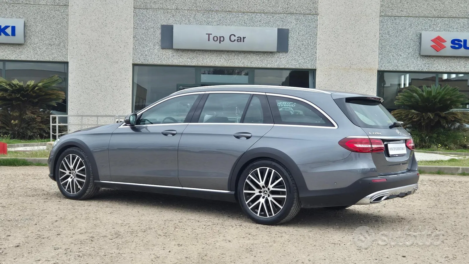 Mercedes-Benz E 220 2022 photo 5