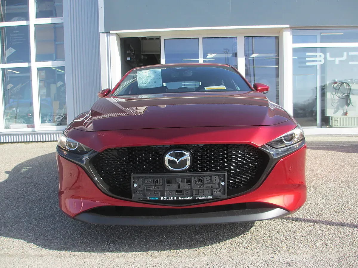 Mazda Mazda3 photo 3