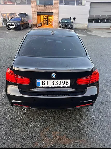 BMW 318D 2014 photo 4