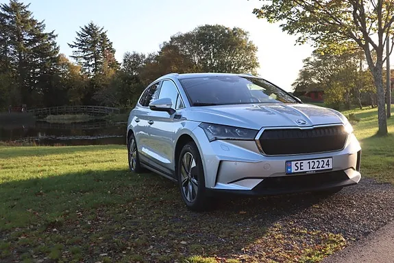 Skoda Enyaq 2023 photo 4