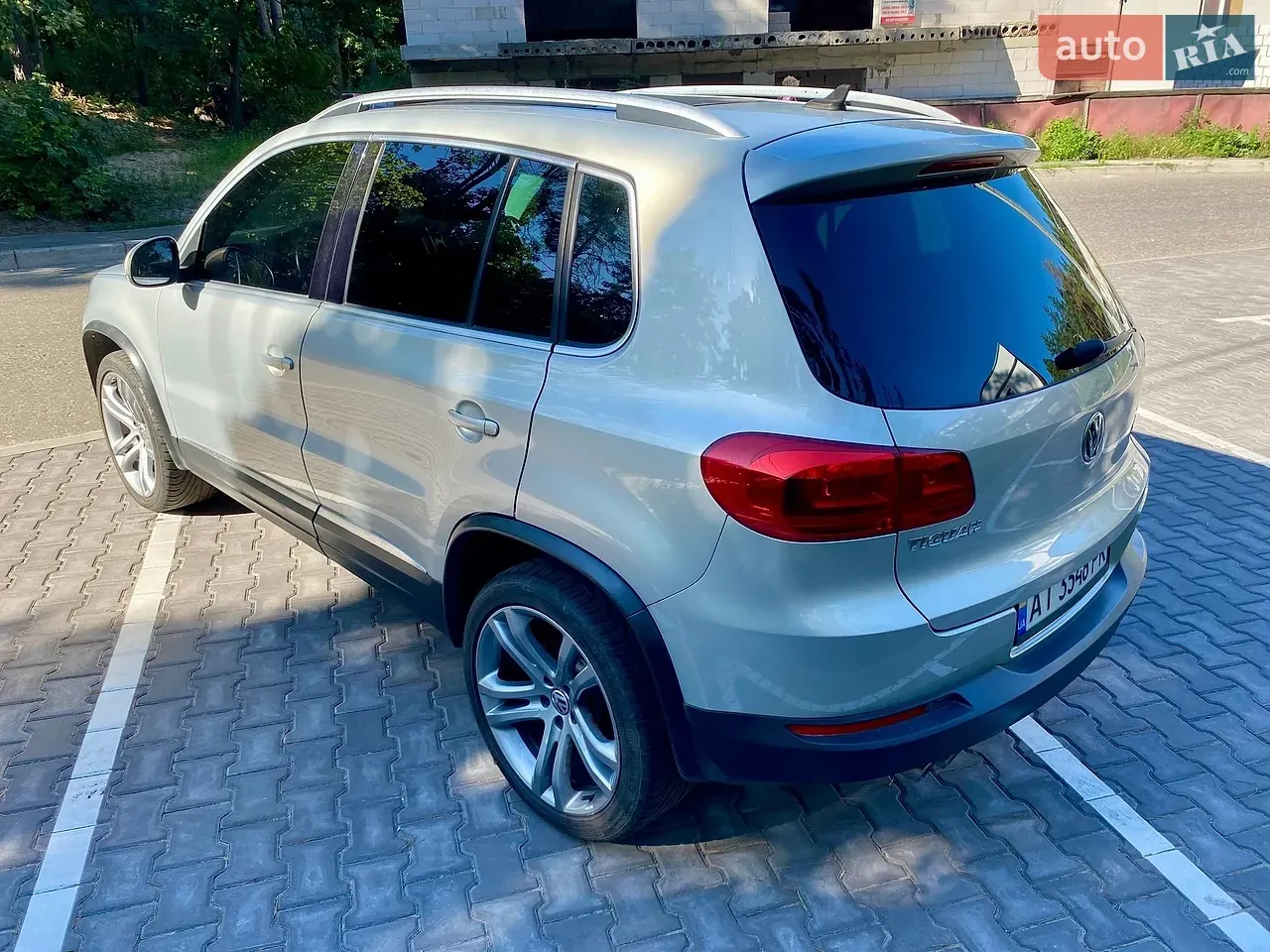 Volkswagen Tiguan 2012 photo 5