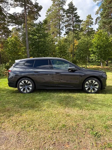 BMW Ix 2023 photo 4