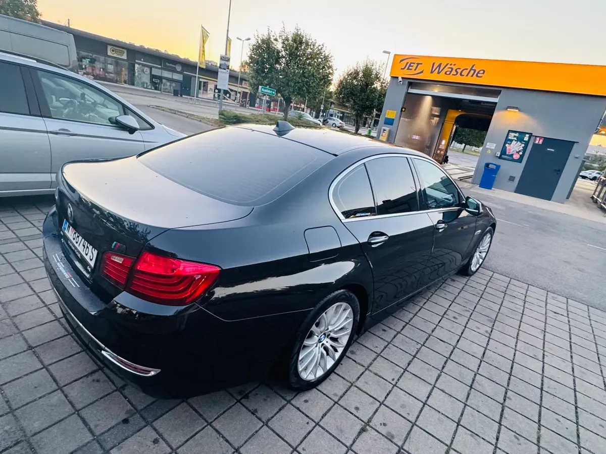BMW 5 Series 2015 photo 3