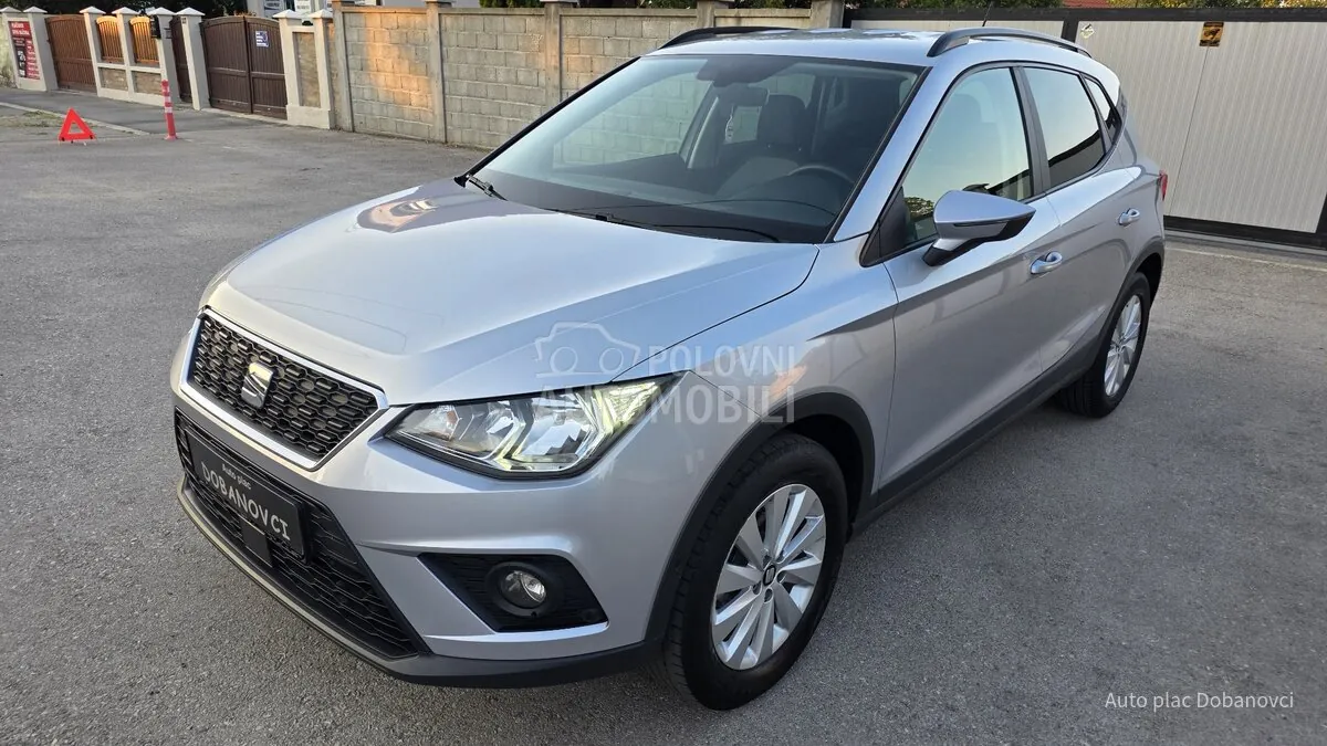 Seat Arona