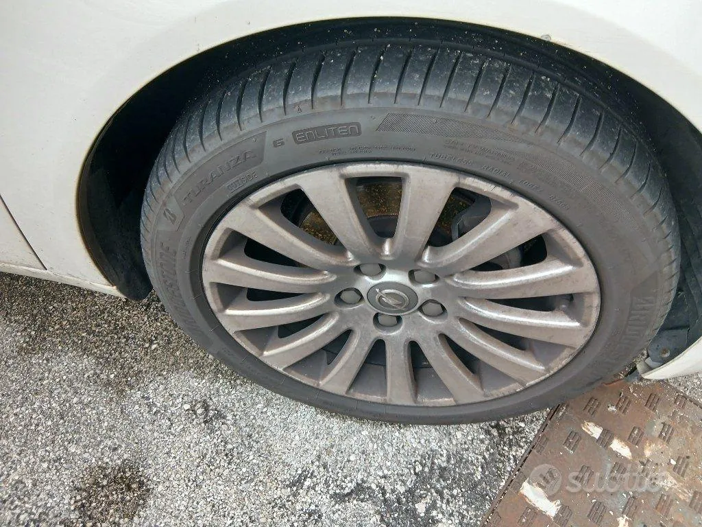 Opel Insignia 2010 photo 4