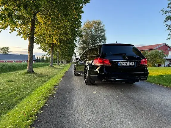 Mercedes-Benz E 350 2014 photo 4