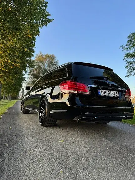 Mercedes-Benz E 350 2014 photo 3