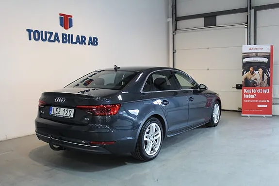 Audi A4 2016 photo 2