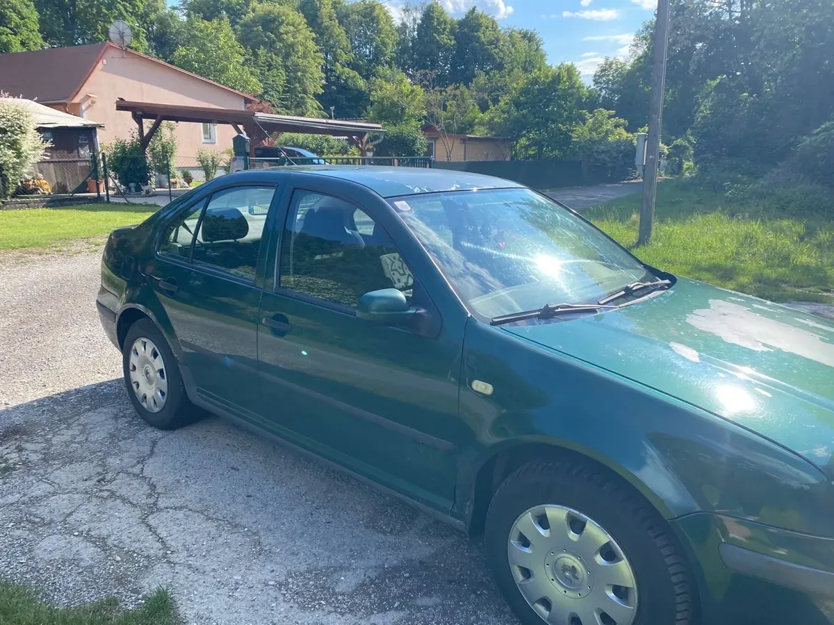 Volkswagen Bora 2000 photo 3