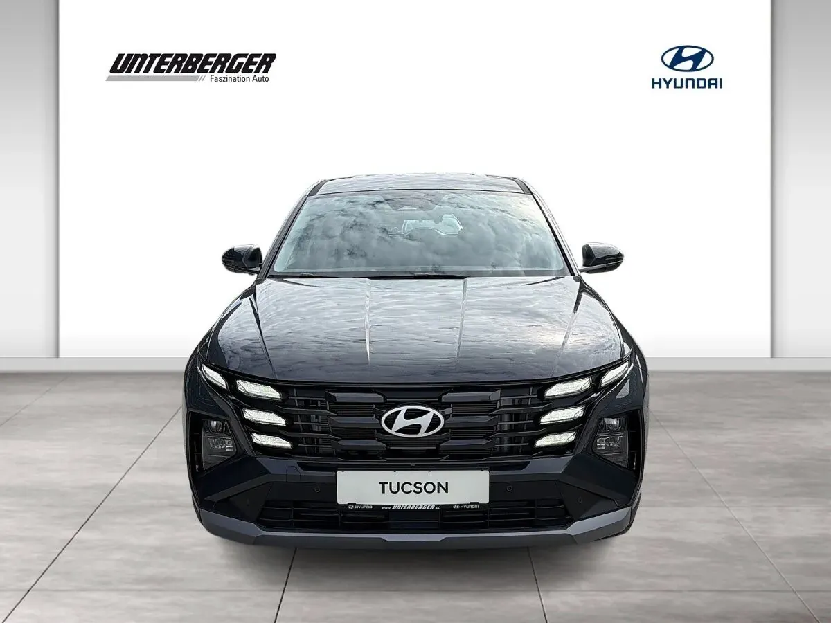 Hyundai Tucson photo 2