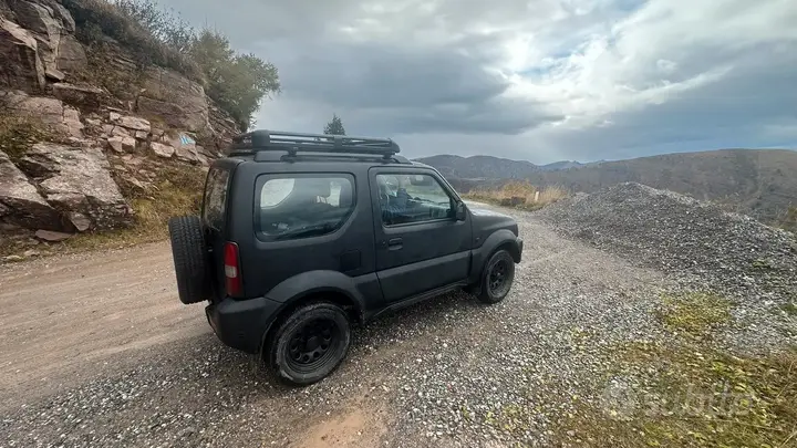 Suzuki Jimny 2003 photo 2
