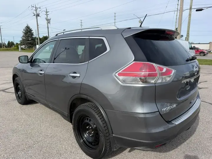Nissan Rogue 2015 photo 5