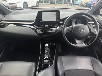 Toyota C-Hr 2020 photo 3