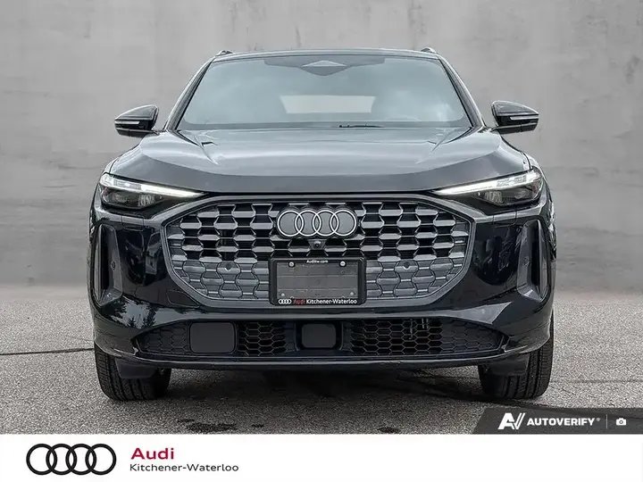 Audi Q5 2025 photo 2