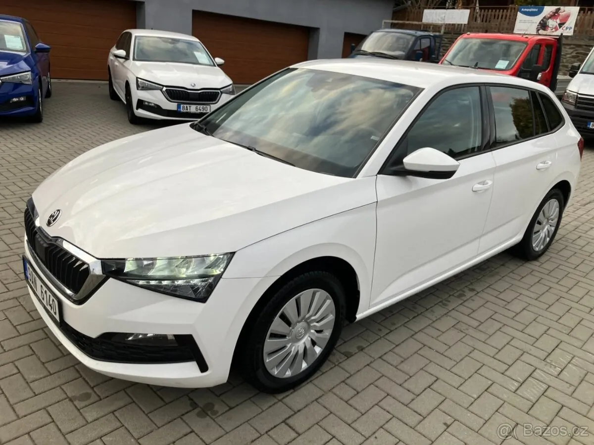 Skoda Scala 2022 photo 2
