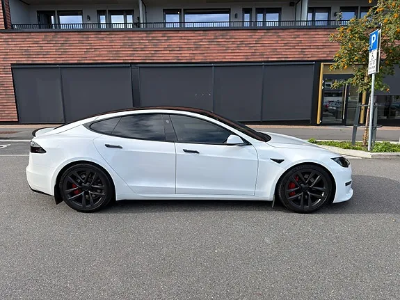 Tesla Model S 2023 photo 3