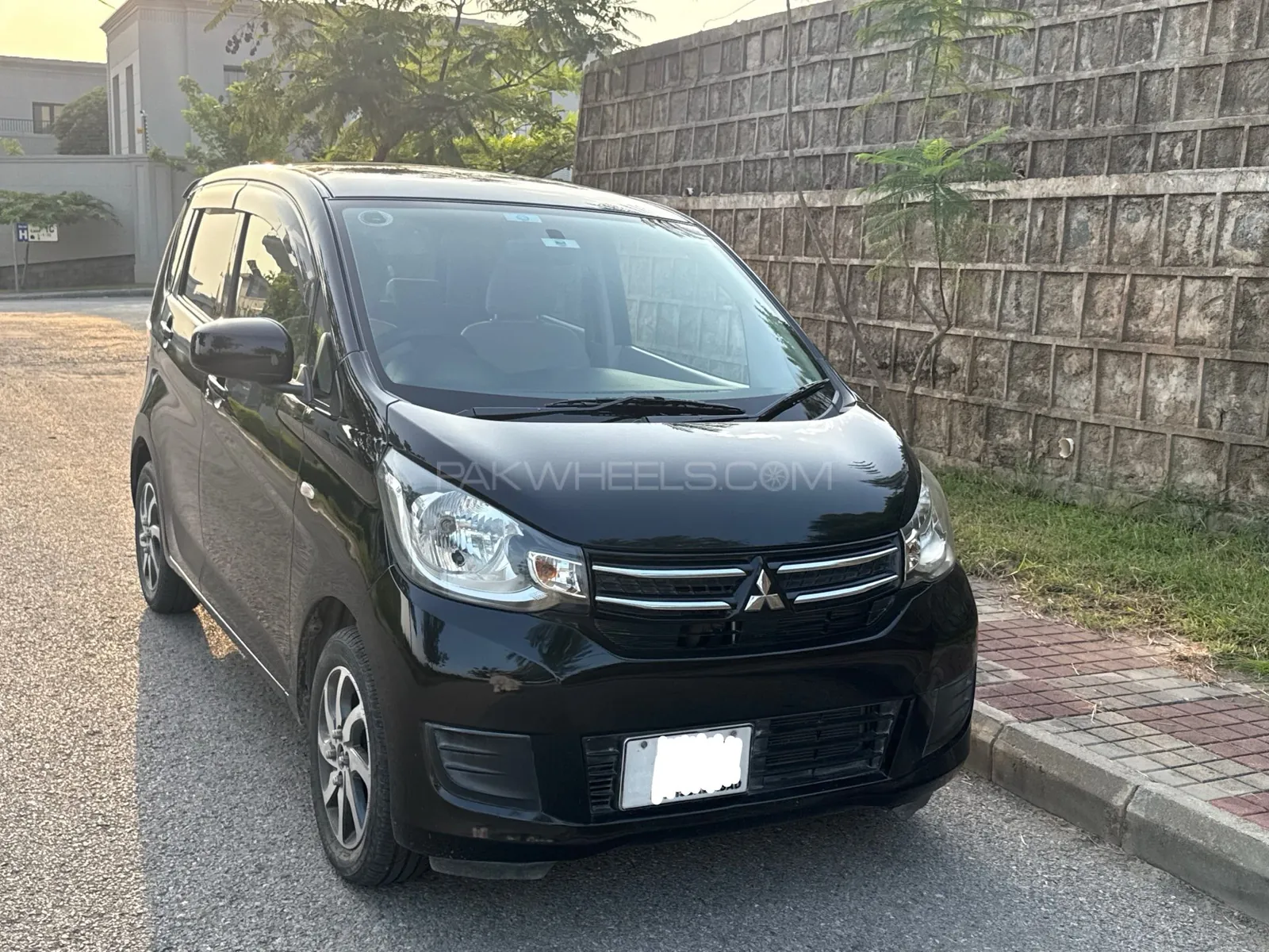Mitsubishi Ek Wagon