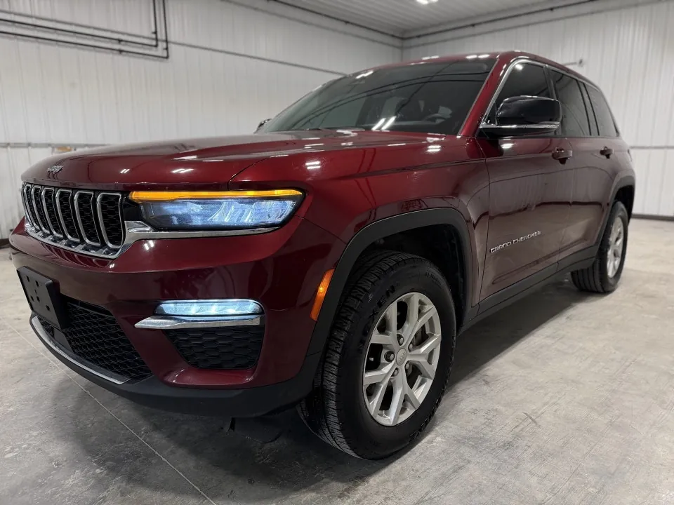 Jeep Grand Cherokee 2023 photo 3