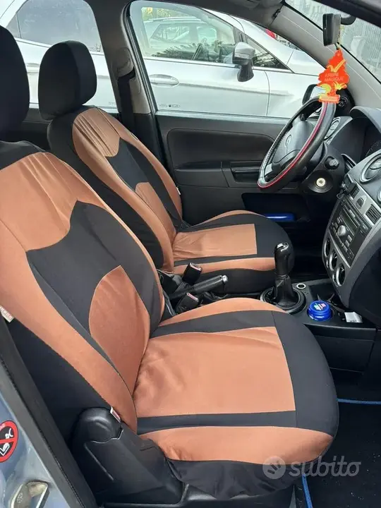 Ford Fusion 2006 photo 2