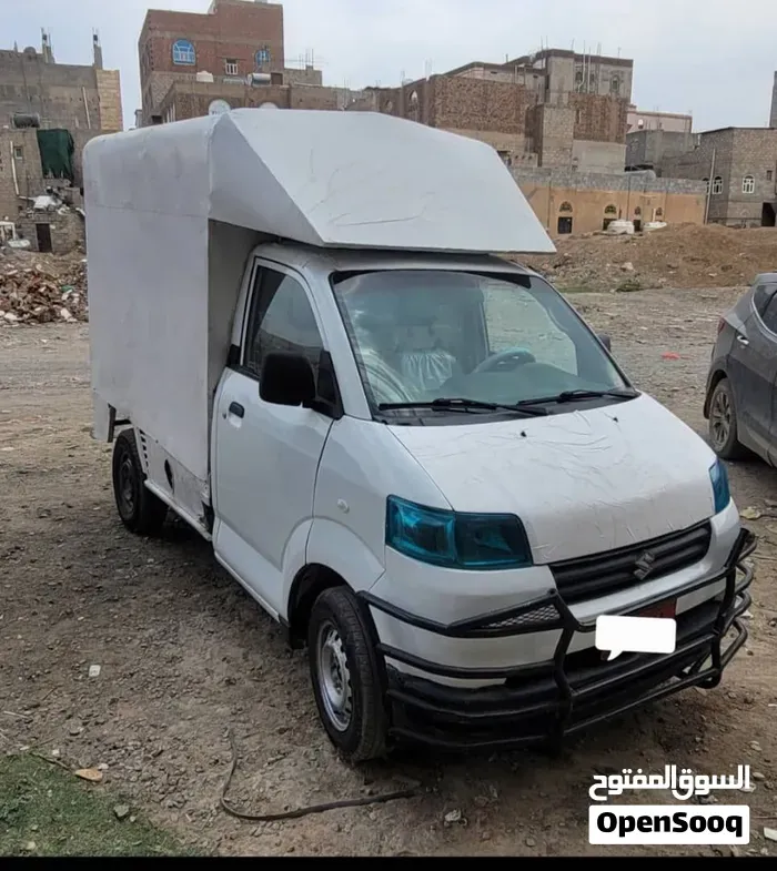 Suzuki Carry 2013 photo 2