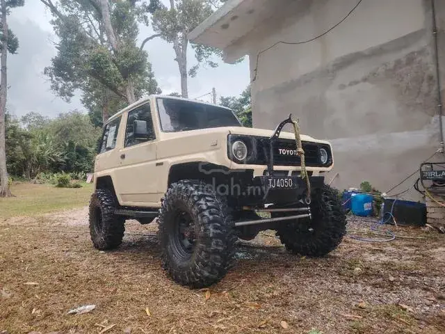 Daihatsu Rocky