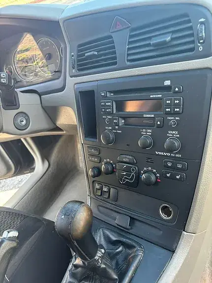 Volvo V70 2004 photo 5