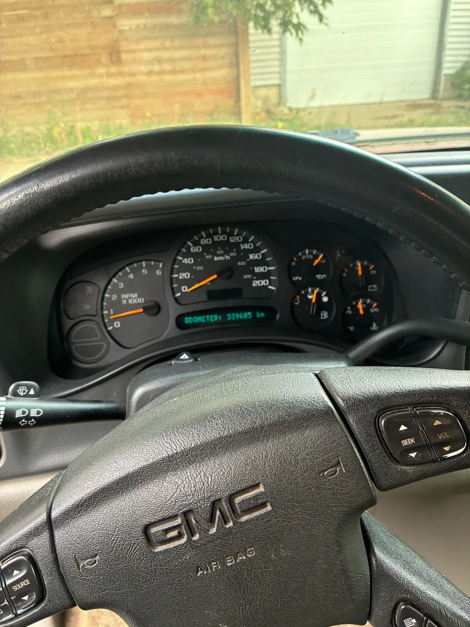 GMC Yukon Xl 2003 photo 4