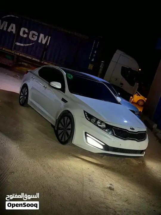 Kia Optima 2012 photo 3