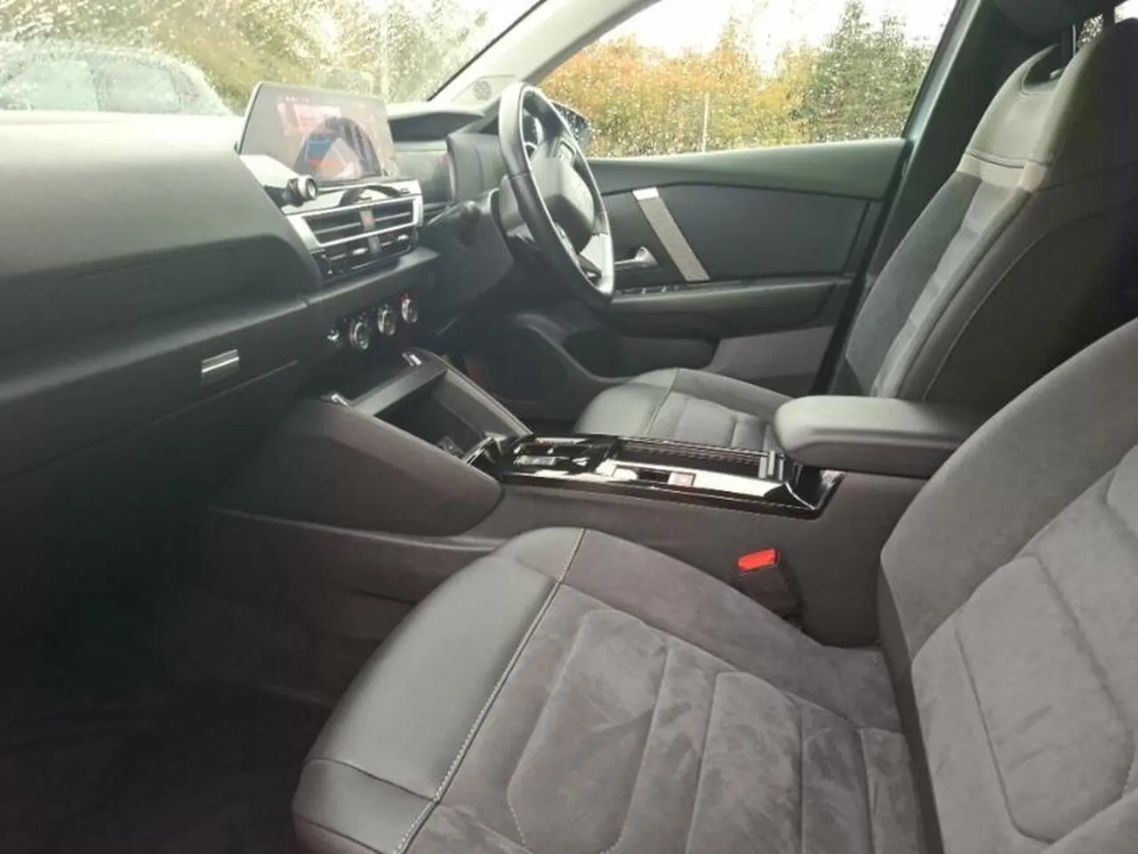 Citroen C4 2023 photo 5