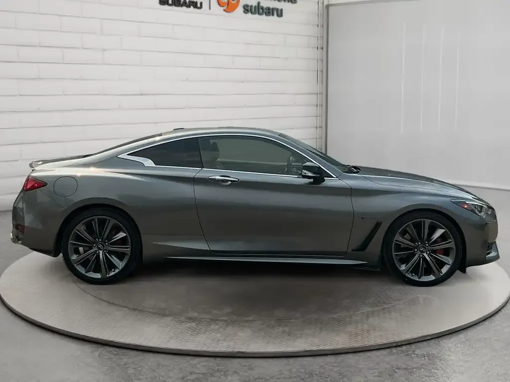 Infiniti Q60 2021 photo 4